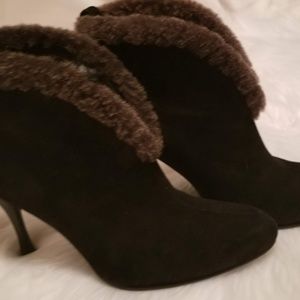 Stuart Weitzman booties with fur cuffs size 7